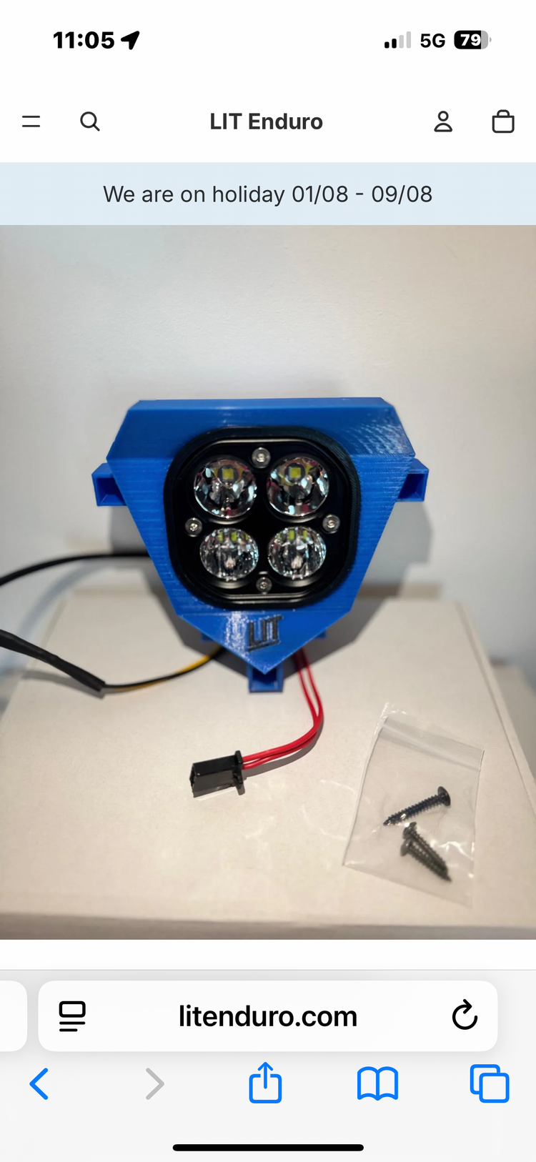 Lit enduro lights