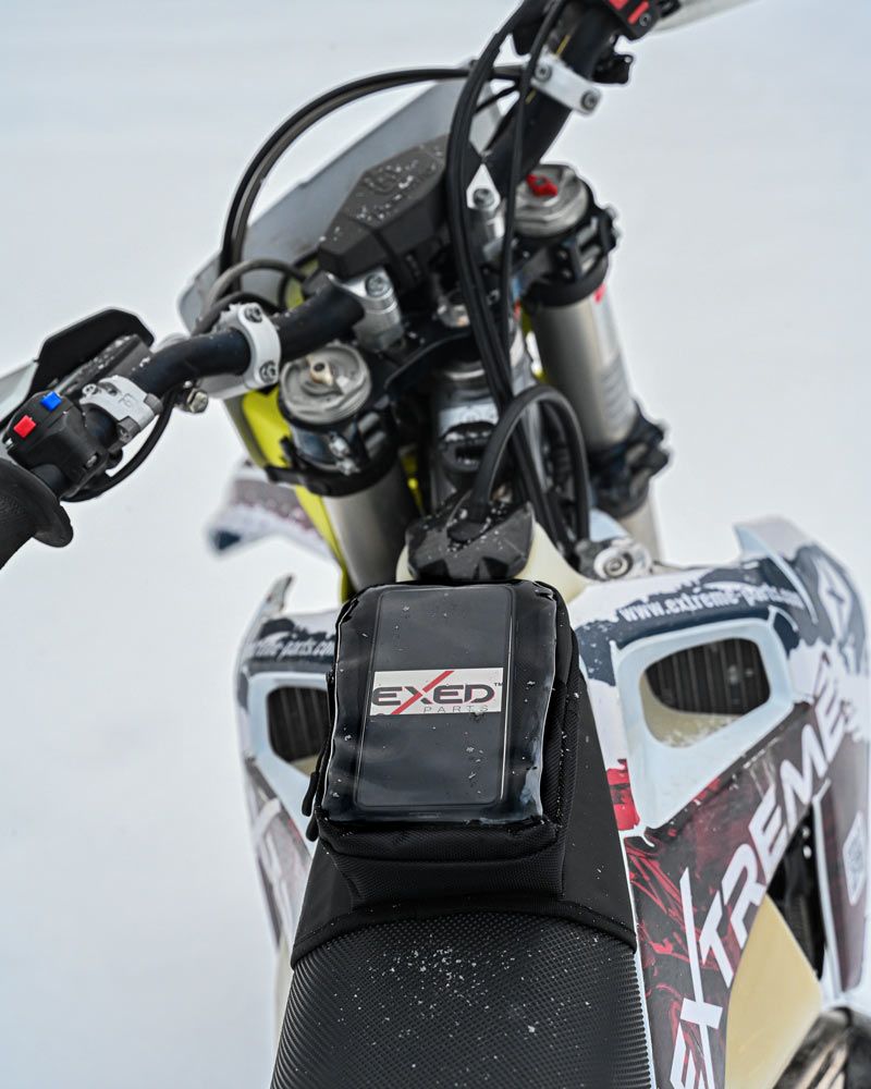 EXED Mobile phone bag
