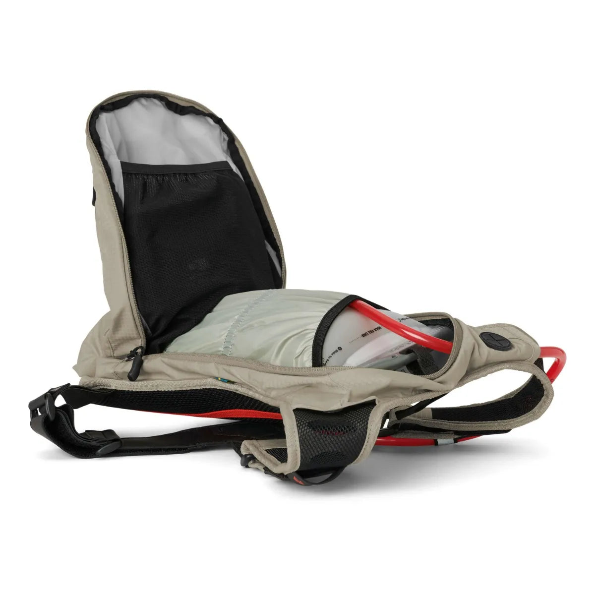 USWE Outlander Moto 9L Hydration Pack with 3L Elite Bladder – Sand