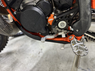 Bullet proof designs hard enduro gear lever